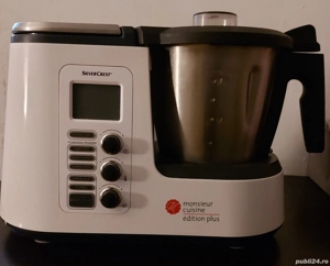 vând robot de bucătărie 