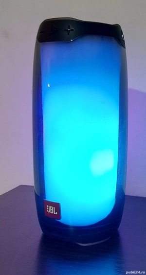 vând boxă jbl pulse 4 