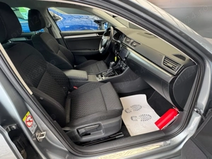 Skoda Superb Combi 1.6 TDI DSG Style - imagine 11