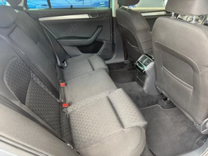 Skoda Superb Combi 1.6 TDI DSG Style - imagine 10