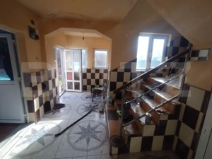 Casa cu 6 camere pe 2 nivele cu 150 mp utili si 1000 mp de teren,oras Nasaud - imagine 10