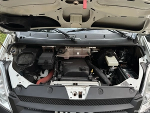 Iveco Daily Cat. B 7 locuri Motor 3.0 Axa Dubla  - imagine 5