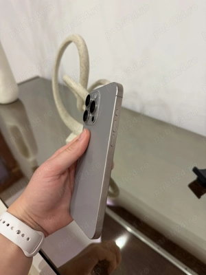 iPhone 15 Pro Max 256GB | eSIM only | Natural Titanium - imagine 4