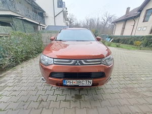 Mitsubishi Outlander 2,2 Diesel - imagine 2