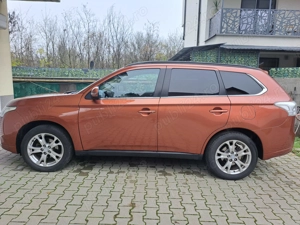 Mitsubishi Outlander 2,2 Diesel - imagine 6