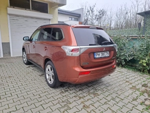 Mitsubishi Outlander 2,2 Diesel - imagine 8