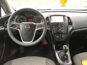 Opel Astra 1,7 Diesel 110 Cp - imagine 9