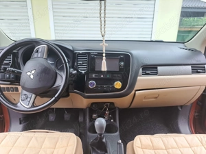 Mitsubishi Outlander 2,2 Diesel - imagine 4