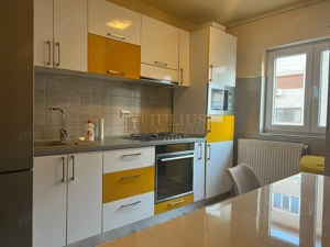 Soarelui, langa Parcul Padurice; centrala proprie, 2 bai. - imagine 20