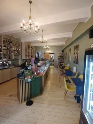 Spații comerciale ultracentral  / afacere la cheie