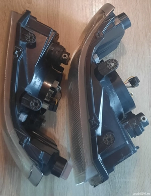 Far stanga - dreapta original Land Rover Freelander 1 - imagine 2