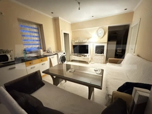 Apartament 3 camere semidecomandat cu terasă, Breazu