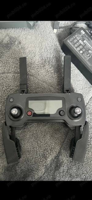 DJI Mavic Pro   Stare Excelentă   Extra Baterie + Adapter DJI