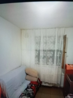 Inchiriez camera camin.