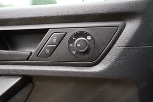 Volkswagen Caddy L1H1 2.0D 75CP - imagine 19