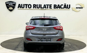 Hyundai i30 1.6 CRDi 110CP 2014 10 Euro 5 - imagine 10