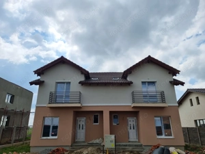 Duplex de vânzare Calea Medveș - 4 camere - 133.000 Euro + TVA