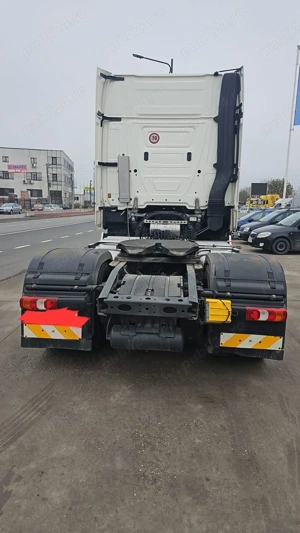 Vand Mercedes -Benz Actros - imagine 2