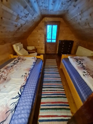 Inchiriez cabana de Revelion - imagine 2