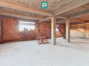 Proprietate impresionantă între Curtici și Macea - imagine 9