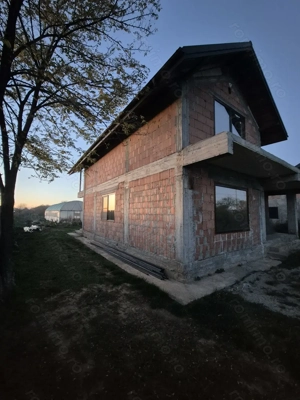 Casă (vilă) de vânzare Adunații Copăceni  Varlaam