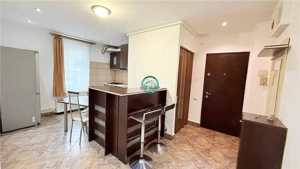 Inchiriez apartament cu 2 camere in Cornisa la 5 minute de UMF - imagine 5