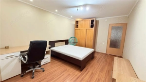 Inchiriez apartament cu 2 camere in Cornisa la 5 minute de UMF - imagine 2