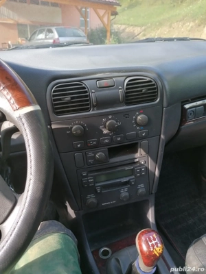 Volvo v40  - imagine 5