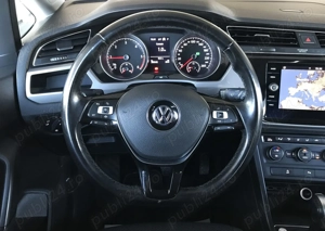 Volkswagen Touran 2.0 TDI SCR DSG Trendline - imagine 17