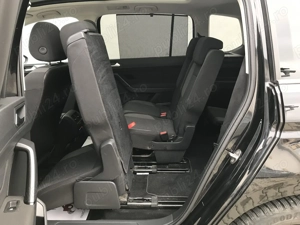 Volkswagen Touran 2.0 TDI SCR DSG Trendline - imagine 15
