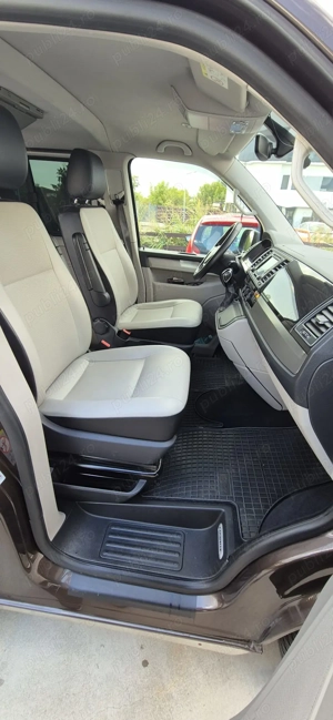 Volkswagen Caravelle Highline 8+1 DSG7 Faruri Bi Xenon Climatronic 3 Zone Usi Automate - imagine 8
