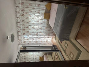Inchiriez apartament mobilat, cu 2 camere in zona Garii Bacau - imagine 3