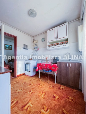 Ap. 2 camere in Deva, zona Balcescu, suprafata utila 56 mp, decomandat, etaj 4. - imagine 6