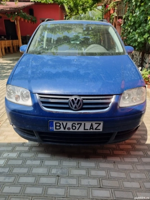 VW Touran  - imagine 5