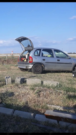 Opel corsa 1,2 hidramata fără tip si asigurare  - imagine 2