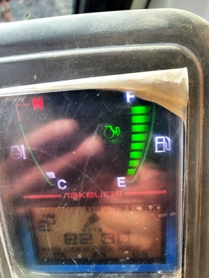 Miniexcavator Takeuchi TB225 - imagine 3