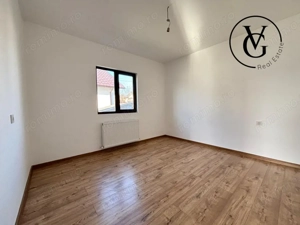 Casă la sol, 3 camere - 211 mp - Lumina - imagine 13