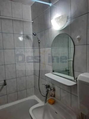 Garsoniera Baza 3- Decomandat - imagine 8