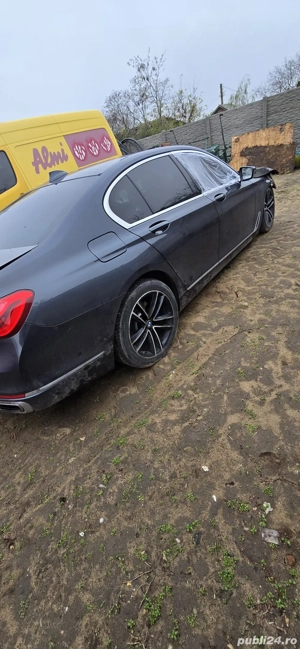 Bmw seria 7 fabricatie 2017  - imagine 3