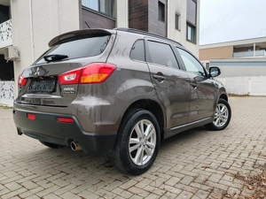 Mitshubishi ASX 1.8Di Euro5NaviPieleXenonPanoramicCmrMasalierInczScauneKeyLesGoClimatronic - imagine 4