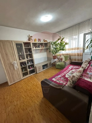 Apartament cu 3 camere în Gugești