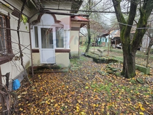 Casă / Vilă cu 6 camere de vânzare