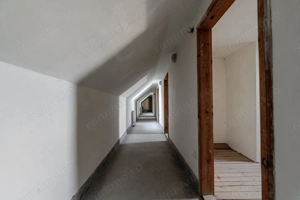 Clădire potrivită pentru proiecte educaționale sau de îngrijire - imagine 6