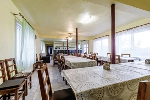 Clădire potrivită pentru proiecte educaționale sau de îngrijire - imagine 9