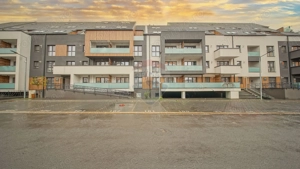 Comision 0 %! Apartament cu 2 camere de vânzare în zona Tractorul