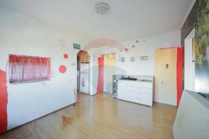 Apartament cu 2 Camere de Vânzare, zona Horea - imagine 4
