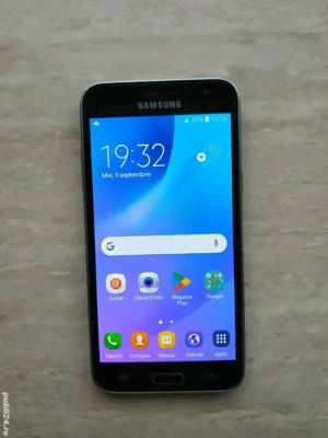 Samsung J 3