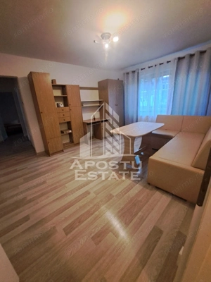 Apartament cu 3 camere, centrala proprie, zona Dacia