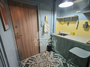 Garsoniera la etajul 2, mobilata, zona Complexului Studentesc - imagine 4