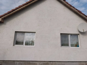 Vând casă în Bobda - imagine 9